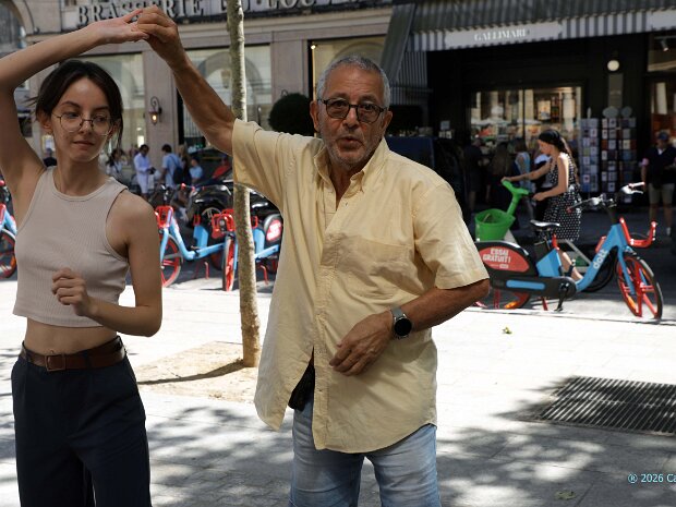 2026-07-04-IMPROMPTU-SWING-PLACE-COLETTE